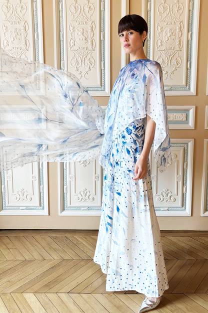 Ocean Spirit High-Low Cape | Blue |
